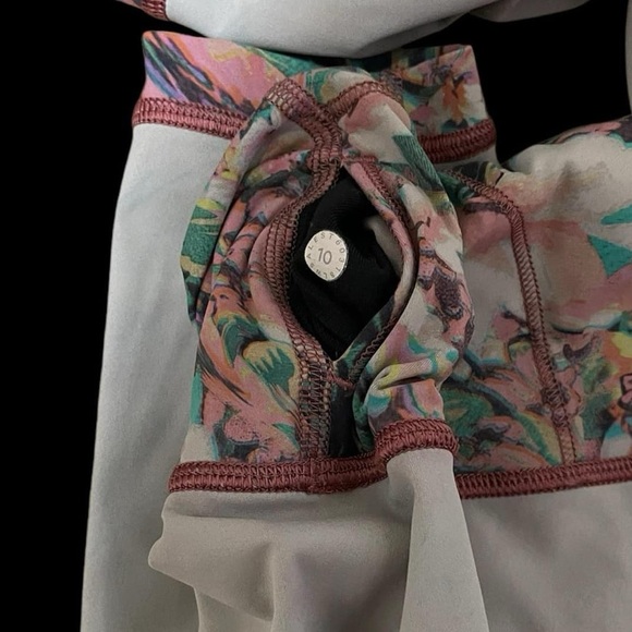 Lululemon athletica Leggings - Picture 4 of 4